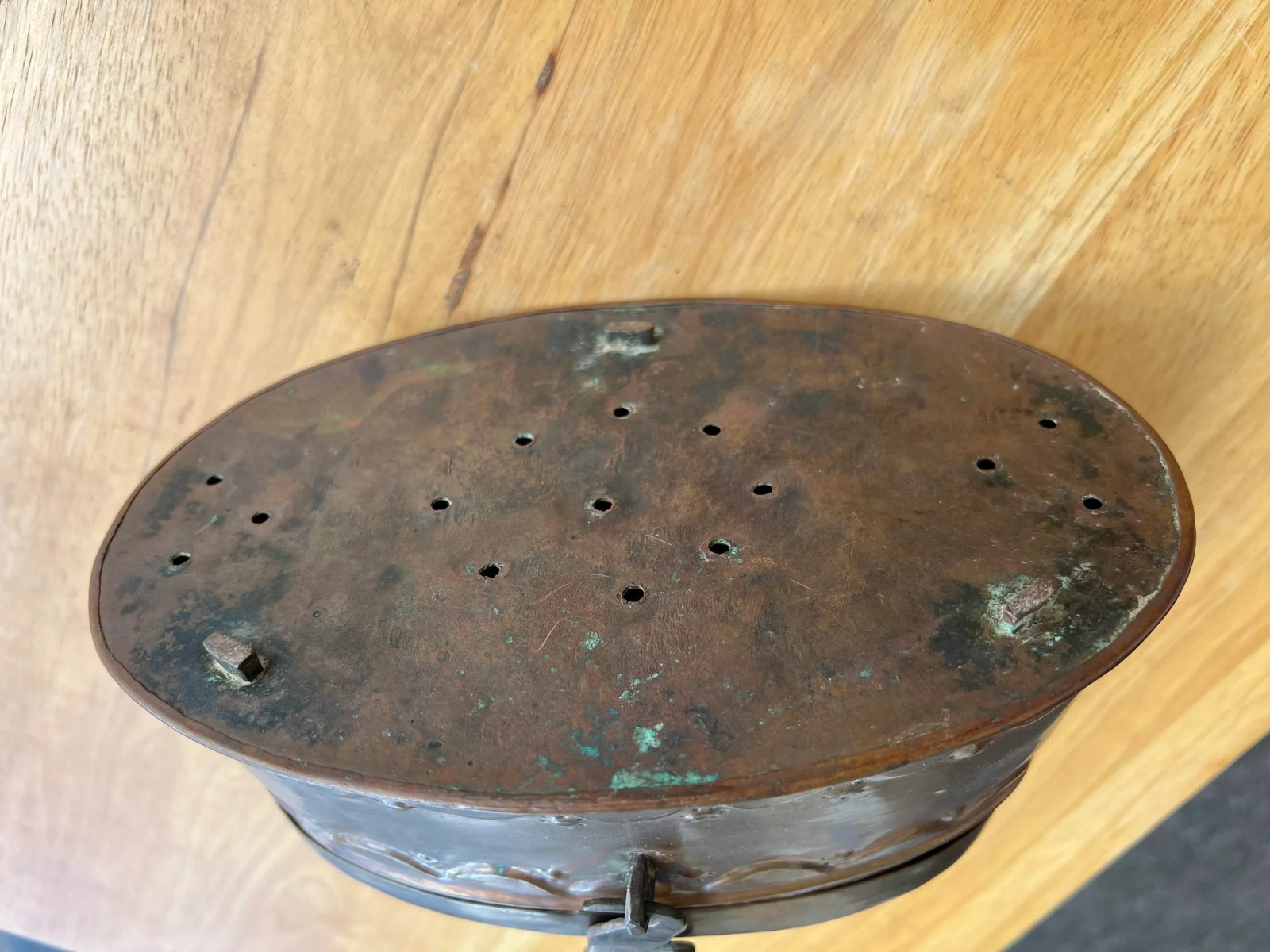 Vintage Copper Turkish Soap Box With Handle - 8