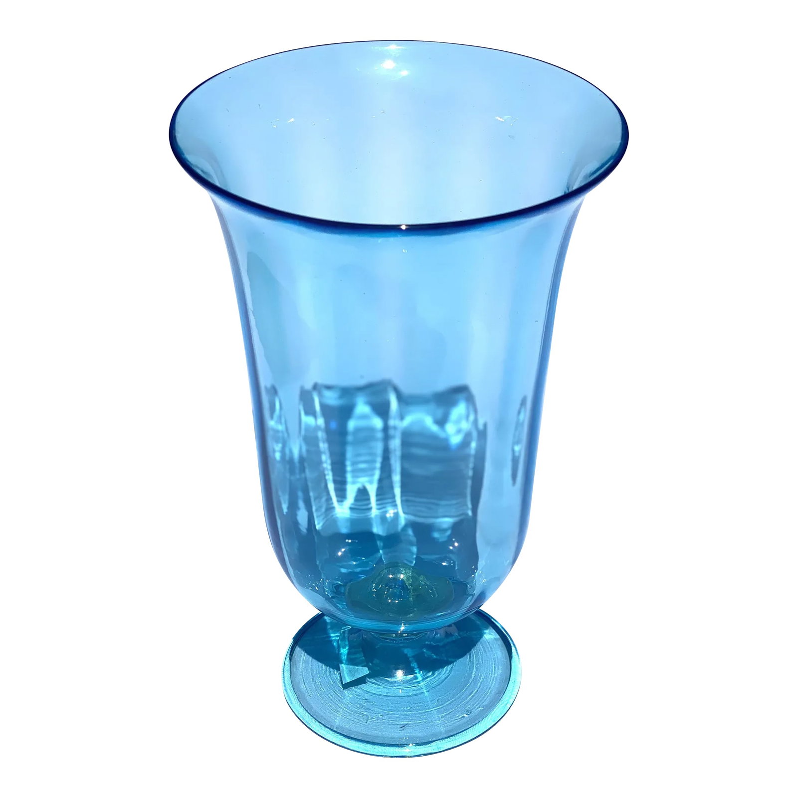 Vintage Mid 20th Century Aqua Glass Footed Vase: This is a really pretty vintage blue art glass vase.. The entire body of the vase is done in a beautiful bright aqua color. The vase rests on a round foot. The scale of the vase really adds to the app