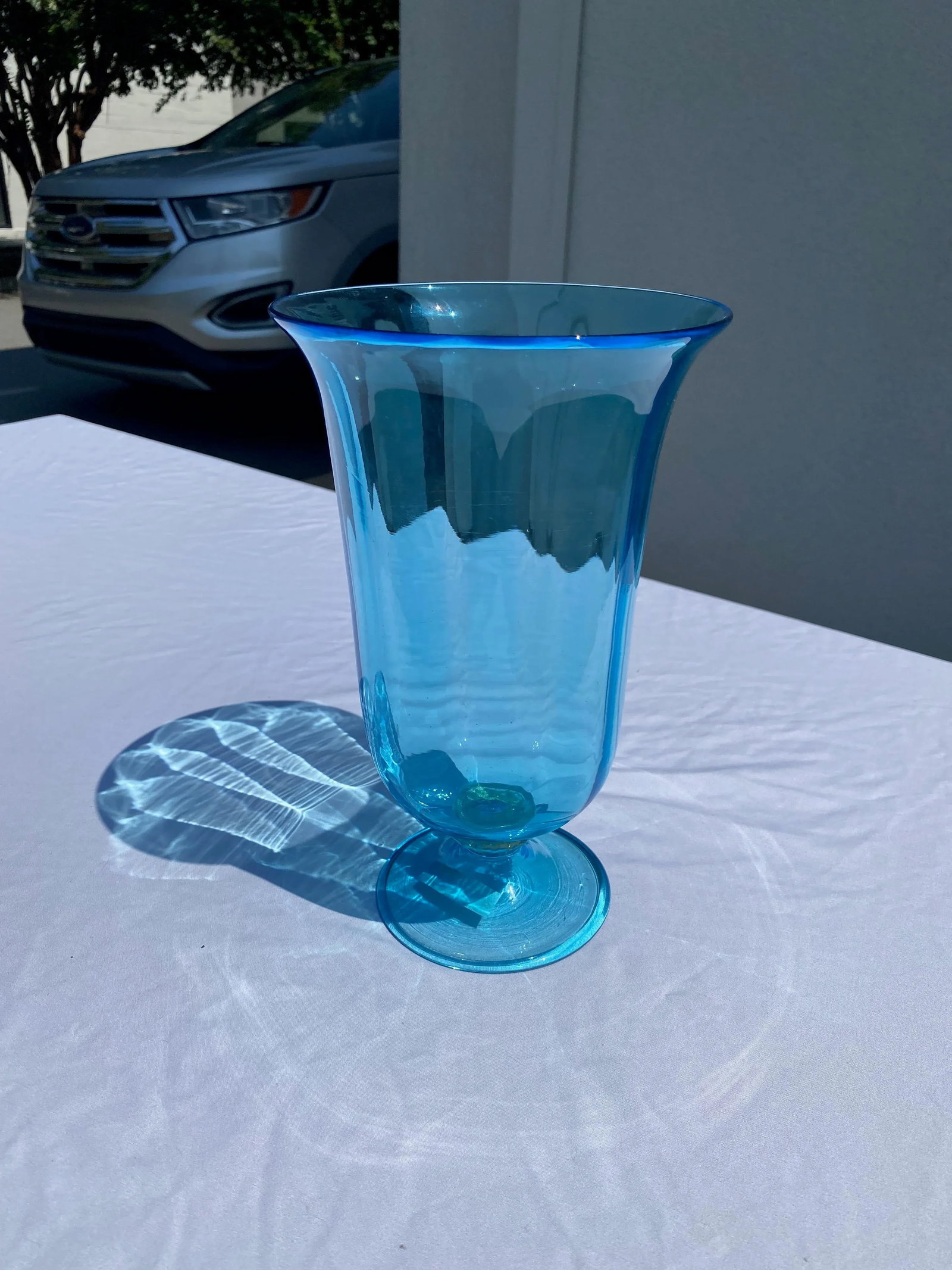Vintage Mid 20th Century Aqua Glass Footed Vase - 3