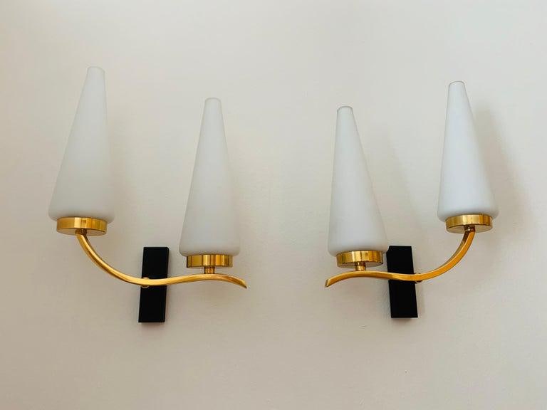 Pair of French 1950s Lunel Wall Lights - 4