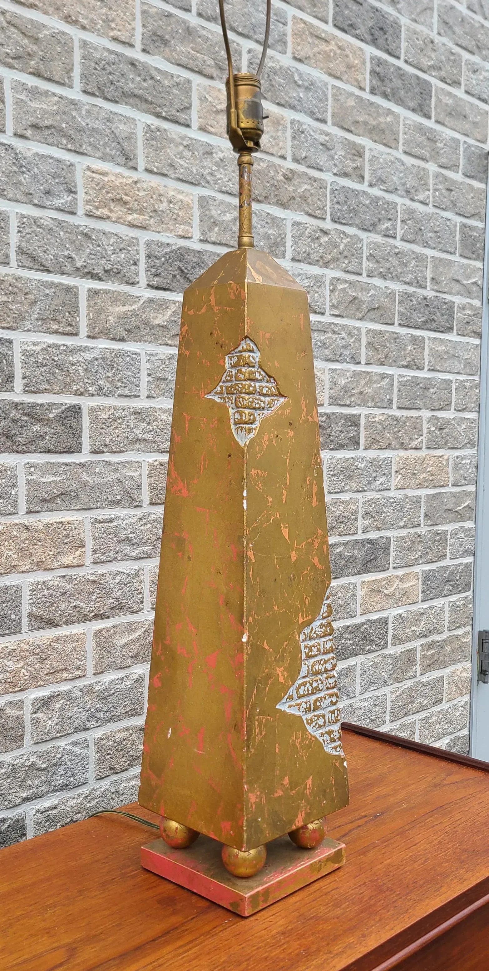 Very High Quality Mid Century Modern Gold Leaf Plaster Obelisk Formed Table Lamp C1960s - 3