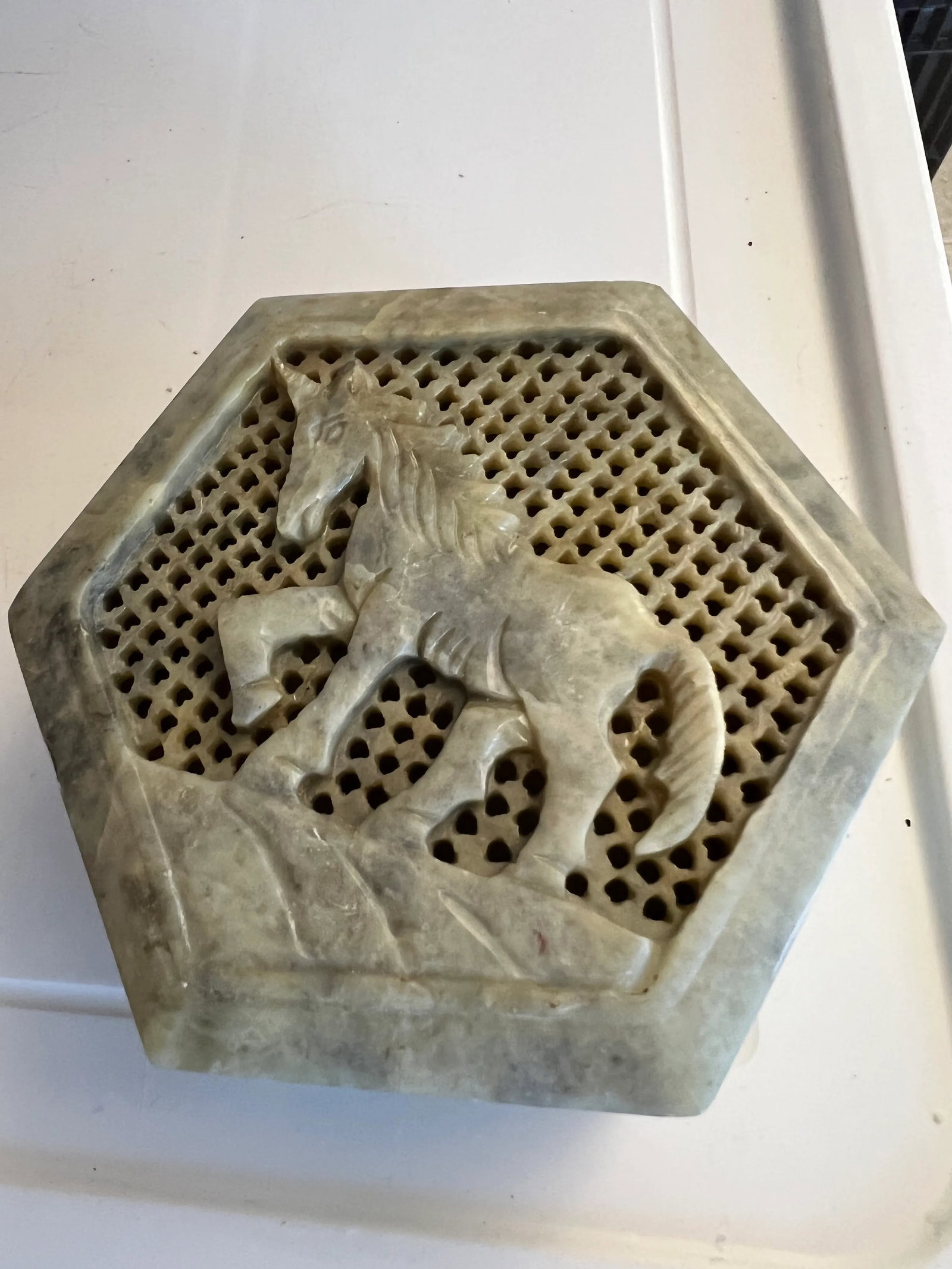 1960s Vintage Soap Stone Marble Unicorn Trinket Box - 9