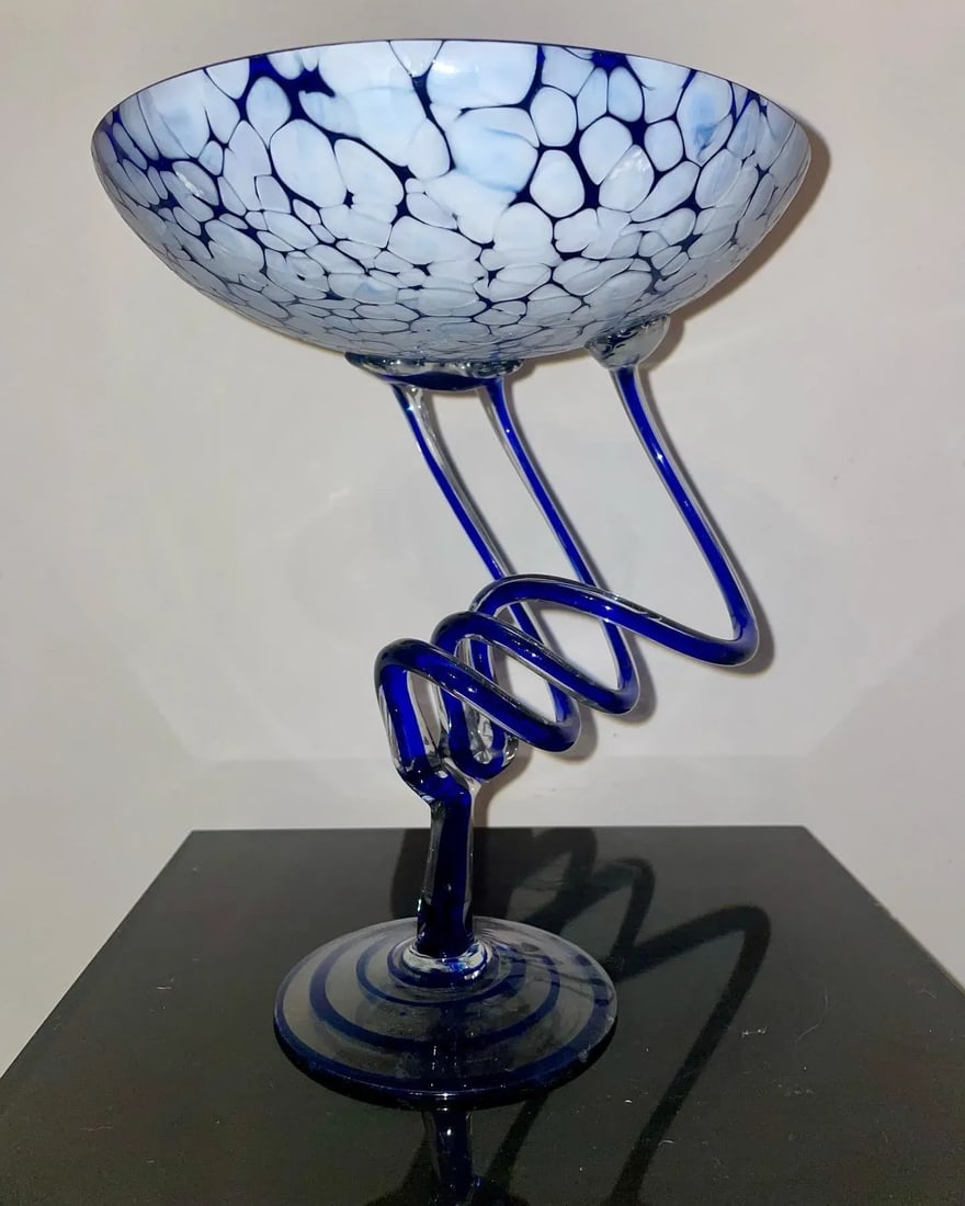 Postmodern Jozefina, Krosno Poland Art Glass Jellyfish Pedestal Bowl - 6