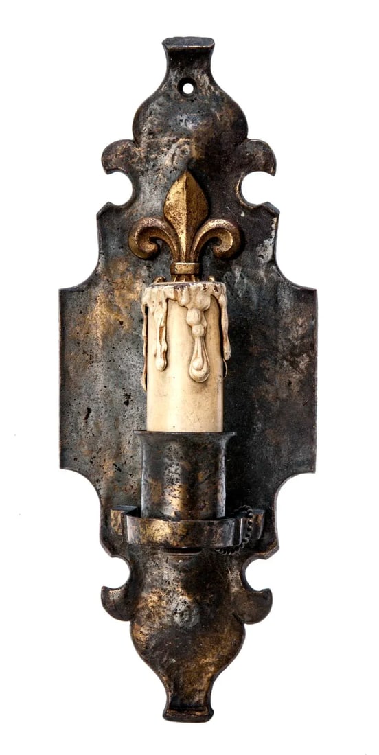 Early 20th Century French Bronze & Iron Wall Sconce With Fleur De Lis - 8
