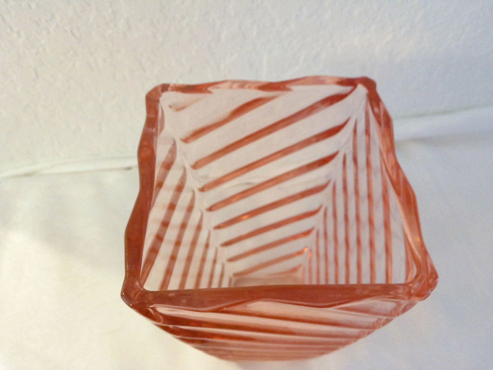 Vintage Pink Glass Chevron Design Vase - 3