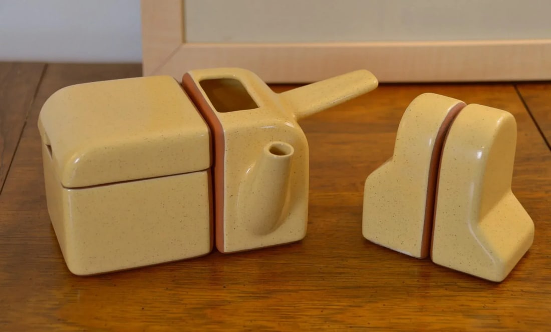 Early 21st Century Postmodern Handmade and Signed Cream and Sugar, Salt and Pepper Set 4 Pieces - 10