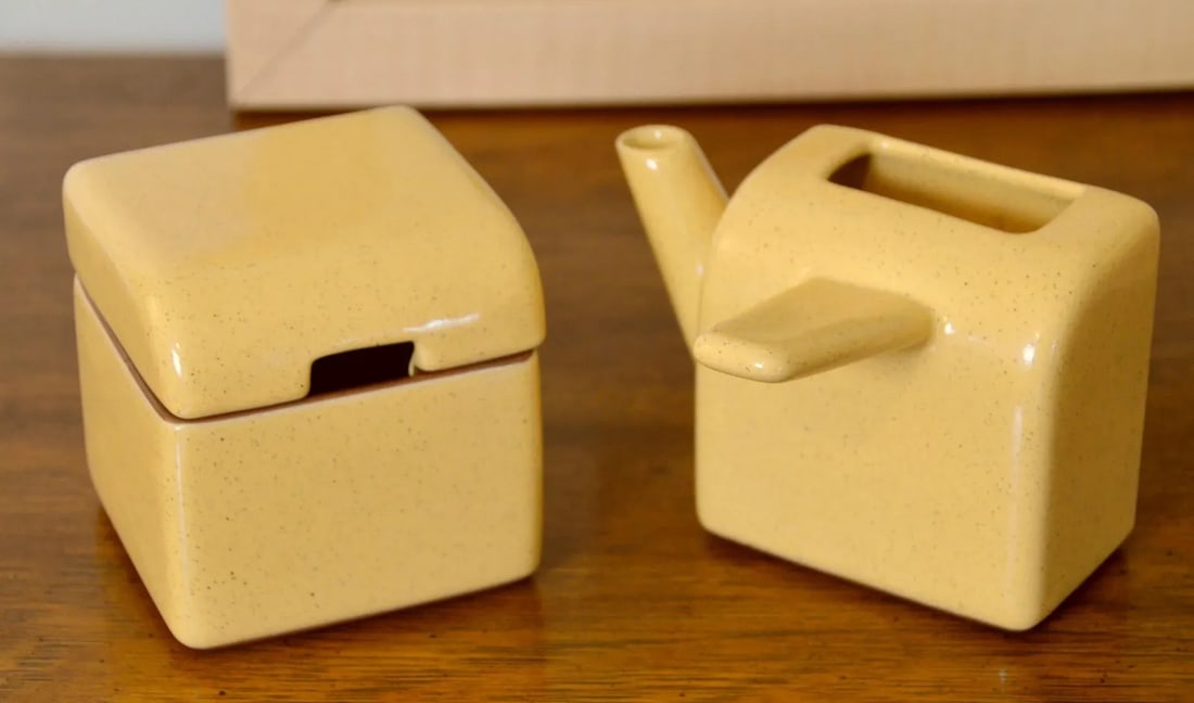 Early 21st Century Postmodern Handmade and Signed Cream and Sugar, Salt and Pepper Set 4 Pieces - 2