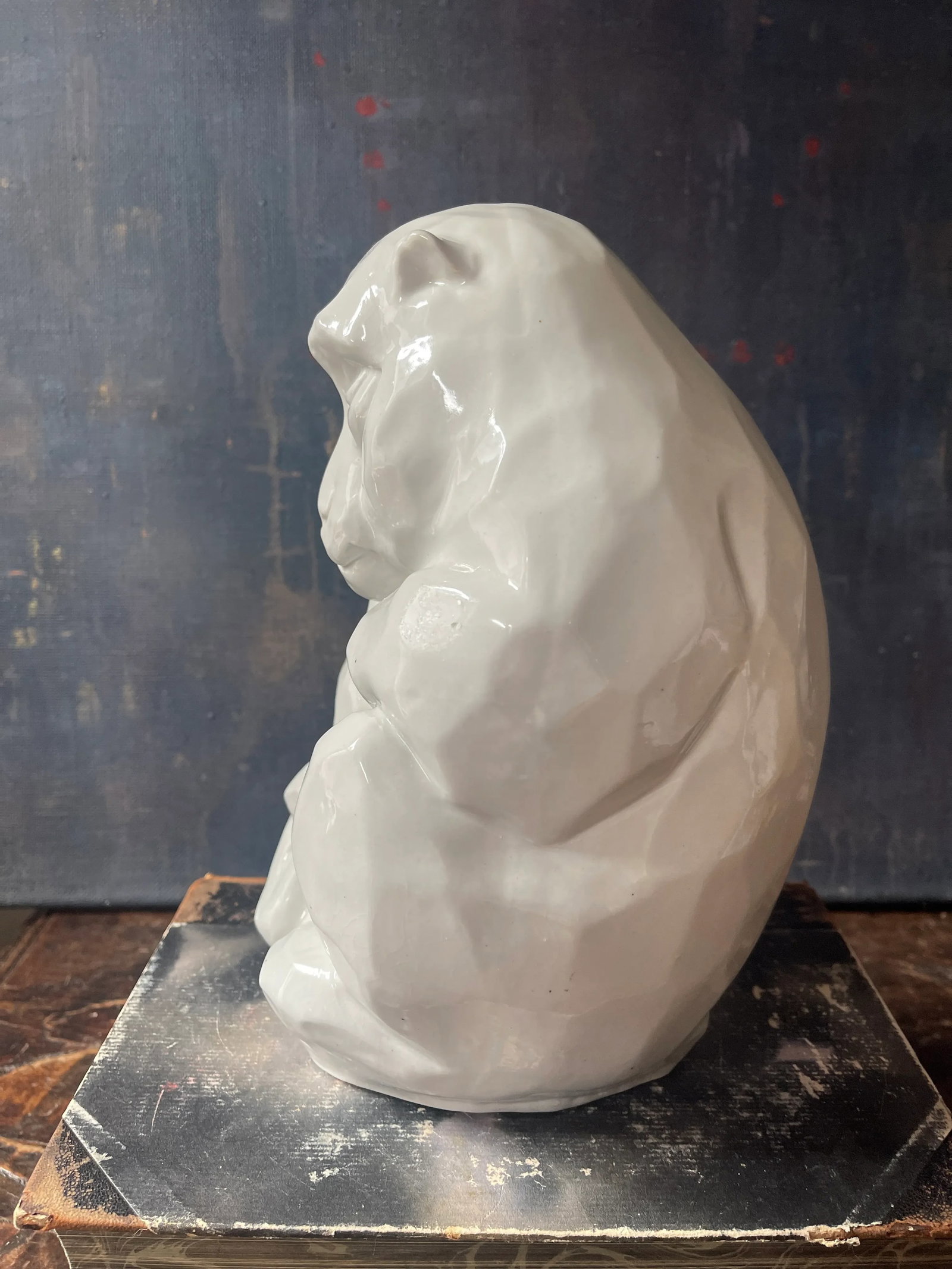Mid 20th Century Japanese Kutani White Snow Monkey Sculpture - 3