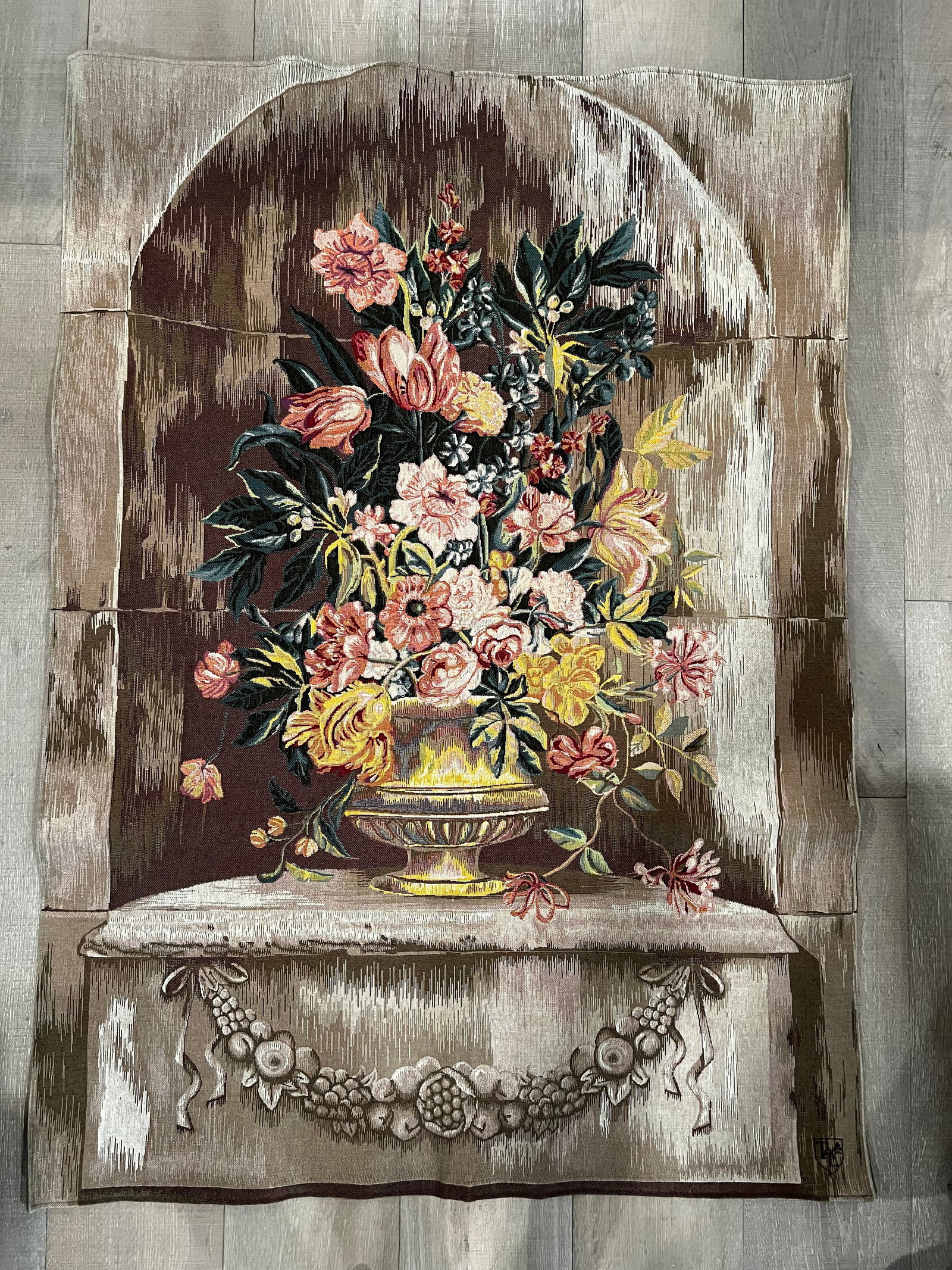 1990s Flower Vase Tapestry - 12