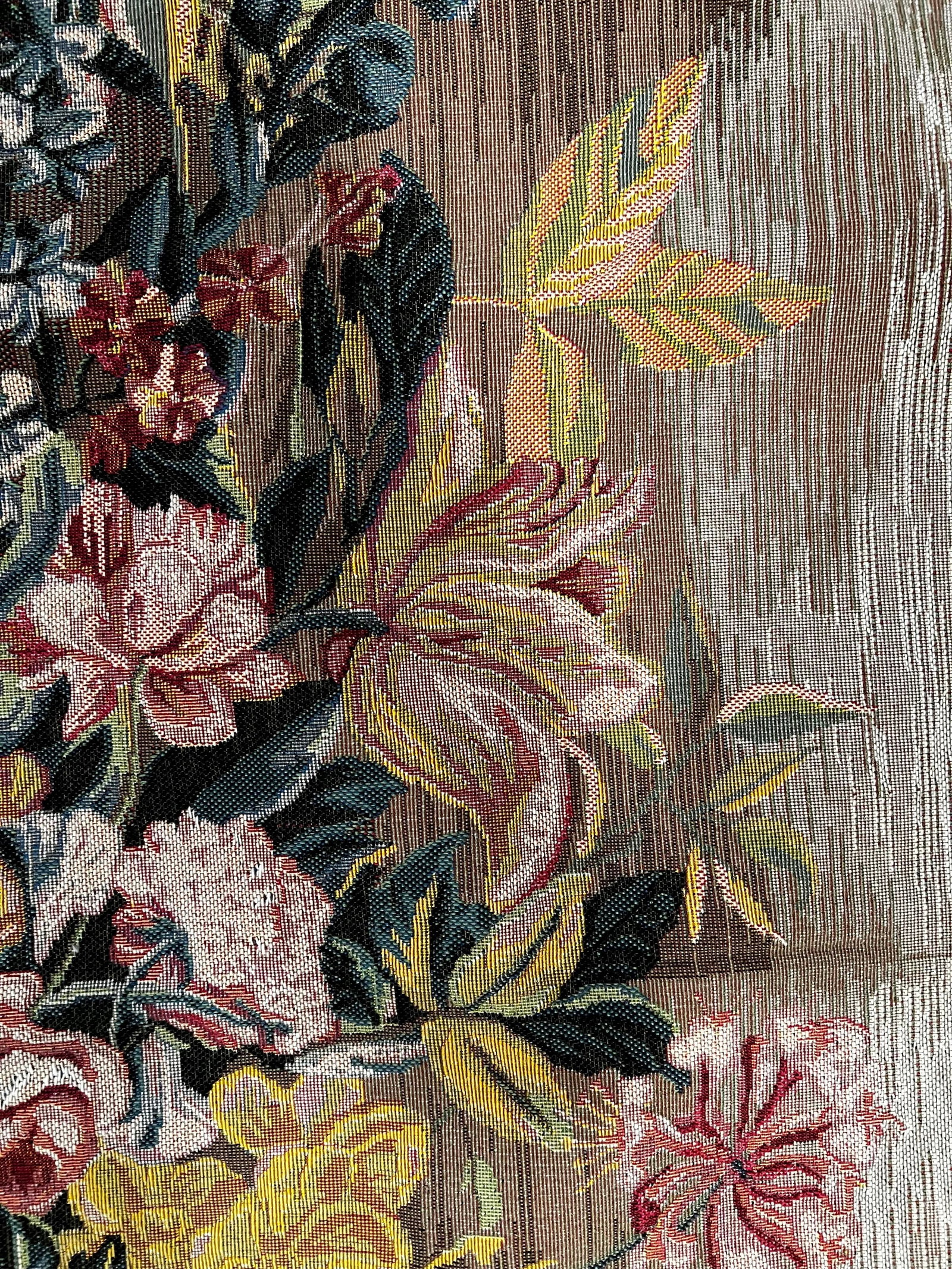 1990s Flower Vase Tapestry - 9