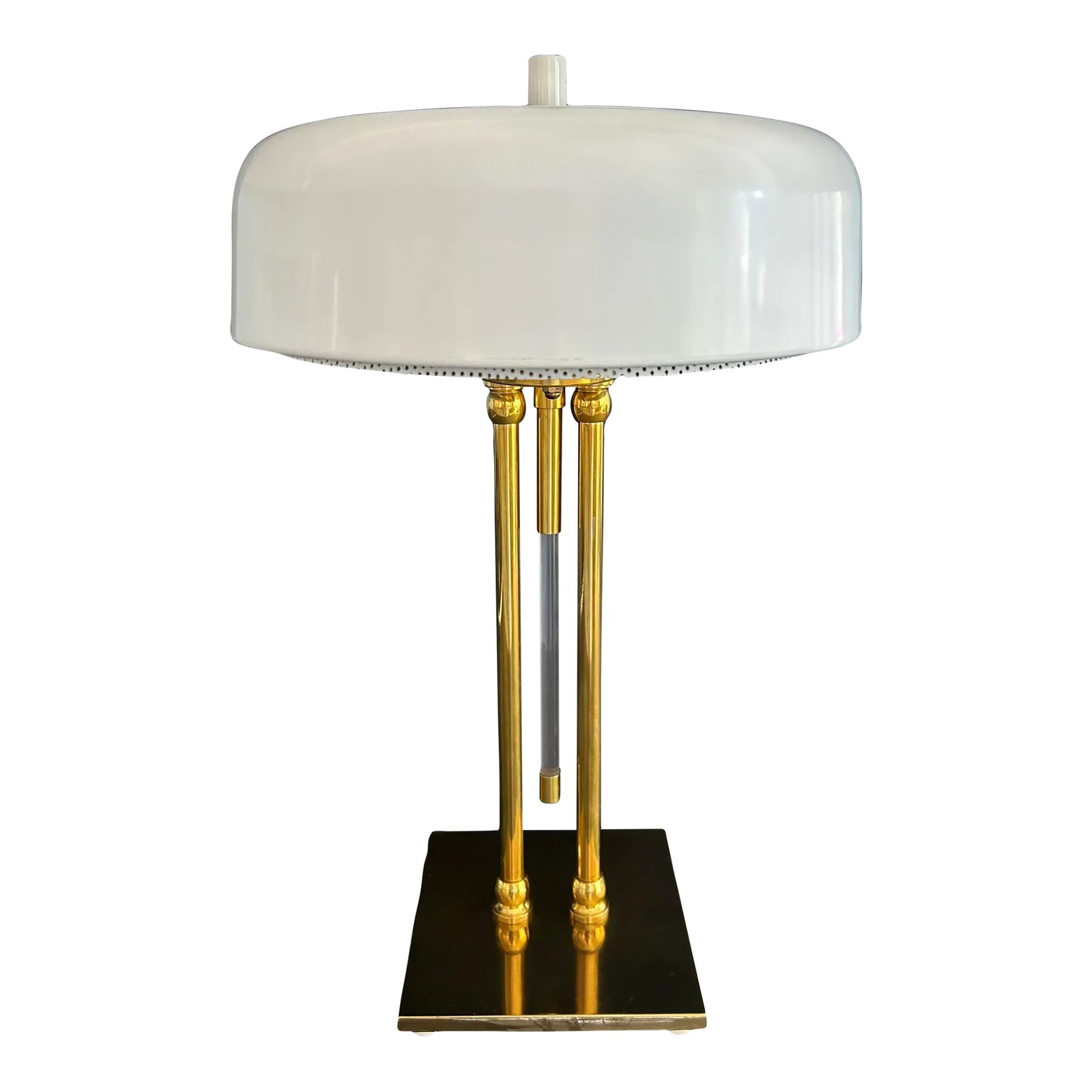 Gerald Thurston for Lightolier Table Desk Lamp: Elegant and simple table or desk lamp by Gerald Thurston for Lightolier with a white metal shade. On the top of the shade there's a small round perforated area surrounded by a brass ring. The cover be