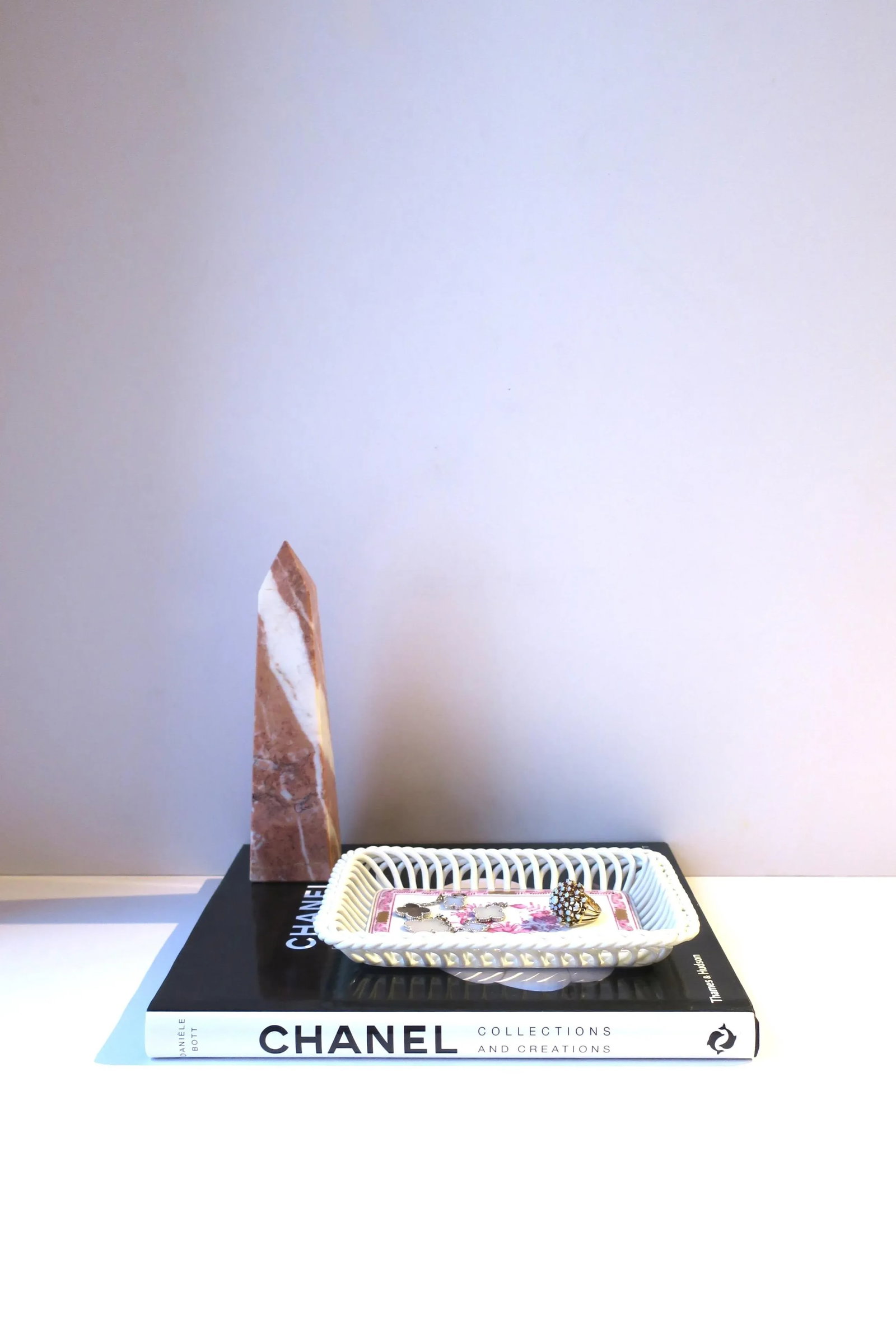 Italian Pink and White Marble Obelisk - 6