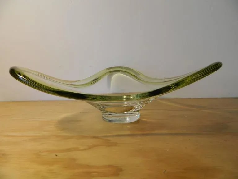 Mid Century Chalet Canada Glass Centerpiece - 3