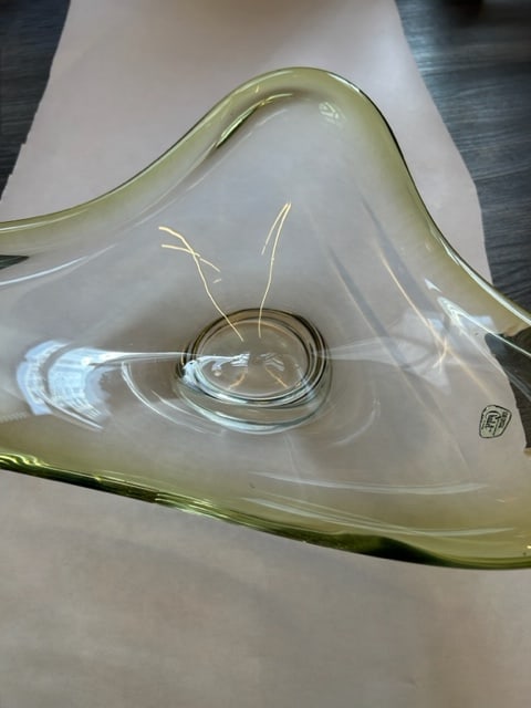 Mid Century Chalet Canada Glass Centerpiece - 8