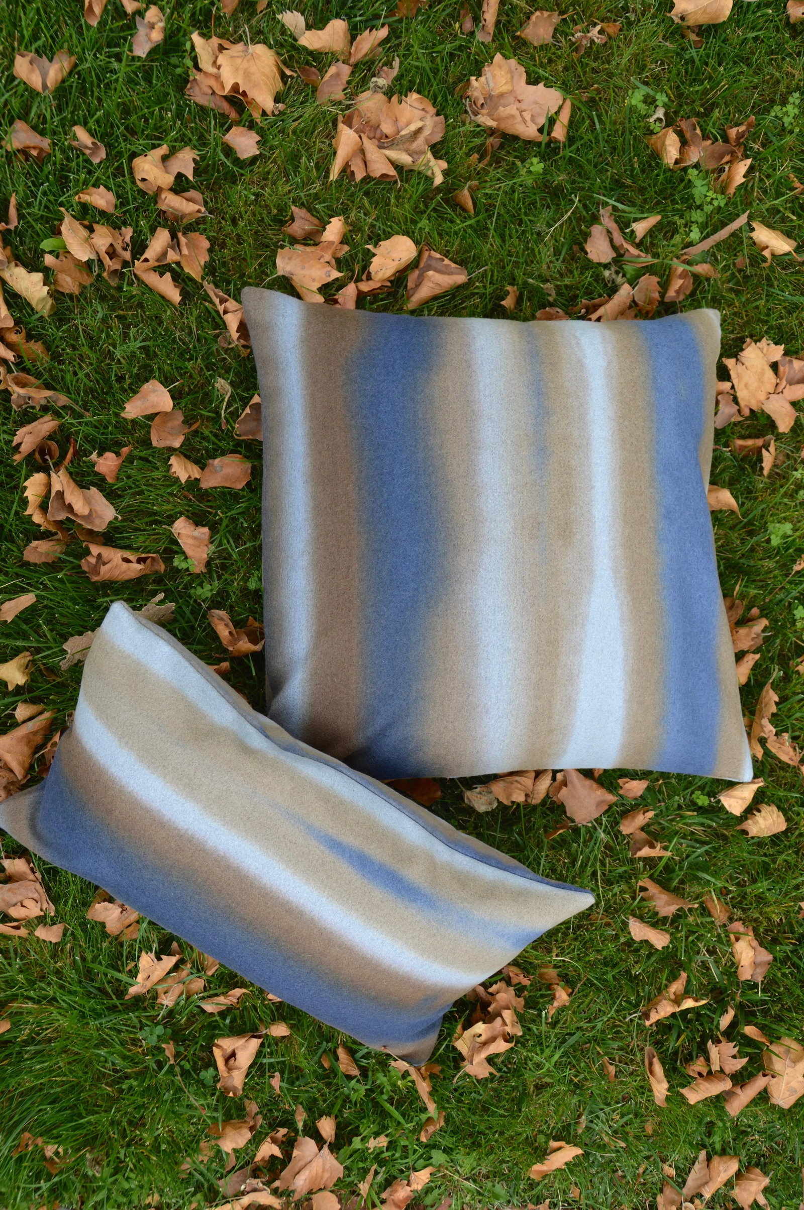 FirmaMenta Italian Hand Dyed Blue and Brown Virgin Wool Abstract Lumbar Pillow - 2