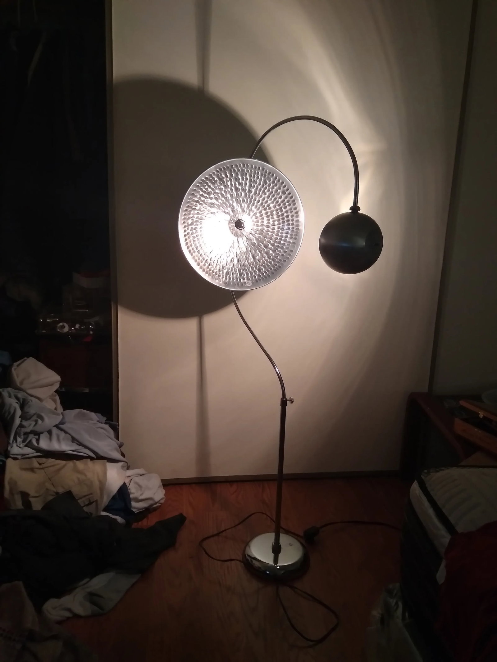 1980s Mid-Century Modern Reflector Floor Lamp - 2
