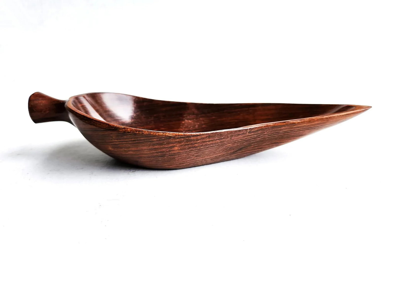 1960s Brazilian Embuia Wood Pepper Shaped Snack Bowl in the Style of Jean Gillon - 3