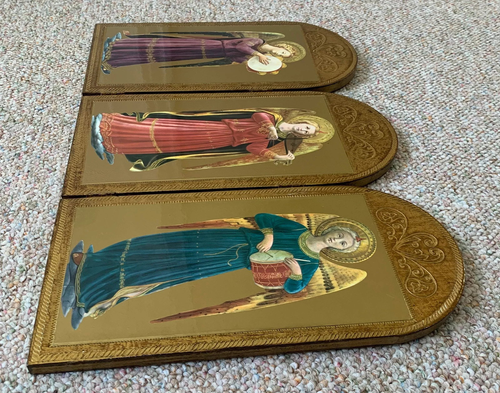 Late 20th Century Vintage 3-Panel Wood Screen of Hand Painted Angels - 6
