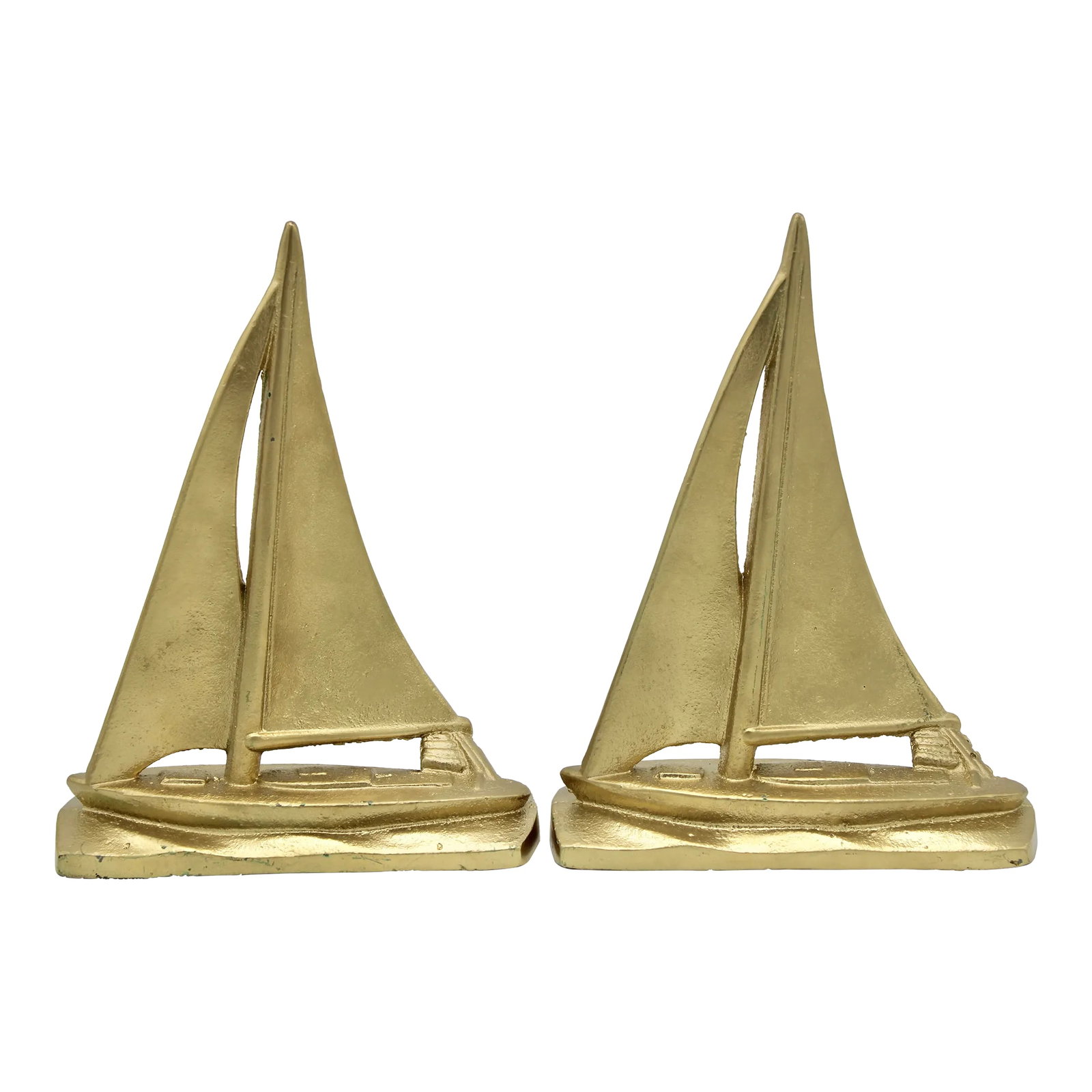 Vintage American Classic Brass Sailboat Bookends: A superb pair of vintage brass sailboat bookends, circa 1960. This is an exquisite pair with detail and a bright coloration. Excellent office decor or gift for the sailing enthusiast. Condition: Alter