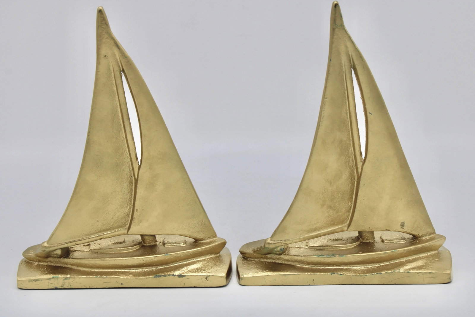 Vintage American Classic Brass Sailboat Bookends - 5