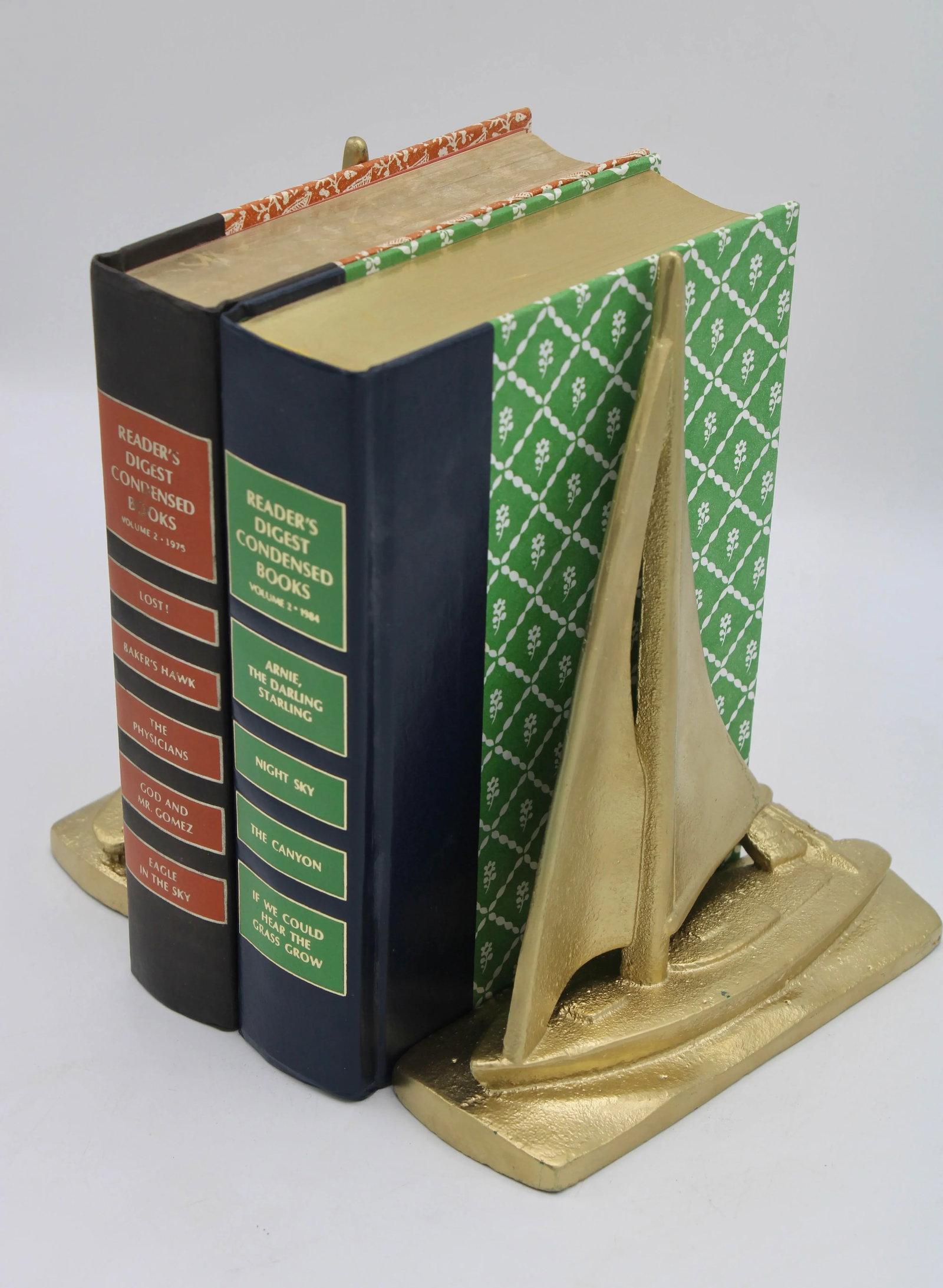Vintage American Classic Brass Sailboat Bookends - 9