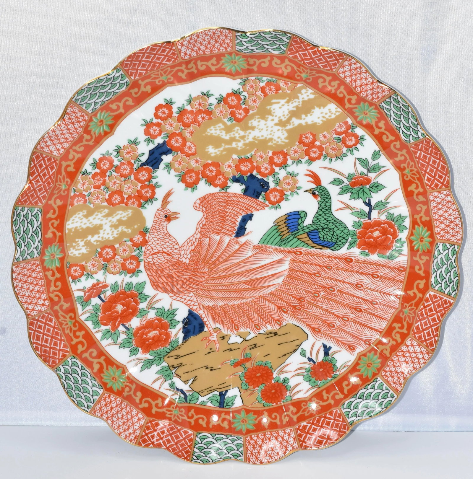 1970s Large Japanese Arita Imari Peacock Scalloped Coupe Porcelain Platter - 5