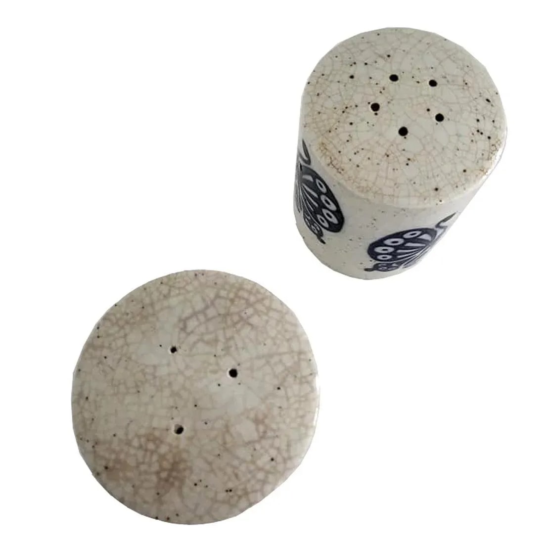 1970s Otagiri Speckle Ceramic Salt and Pepper Shakers With Butterfly Motif, Set of 2 - 8