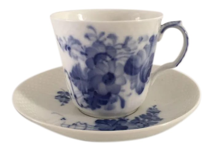Vintage Royal Copenhagen Demitasse Cup & Saucer - A Pair: Vintage Royal Copenhagen Demitasse Cup & Saucer 10/1546 With Blue Flowers No chips or Cracks! Saucer measures just under 5 inches, cup 2.5"D without handle. Excellent! Condition: Alterations: Original
