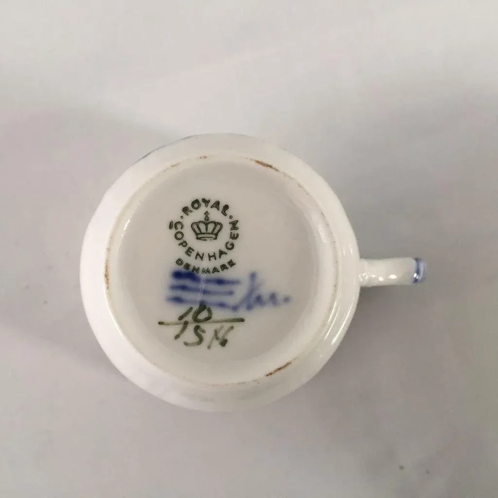 Vintage Royal Copenhagen Demitasse Cup & Saucer - A Pair - 7