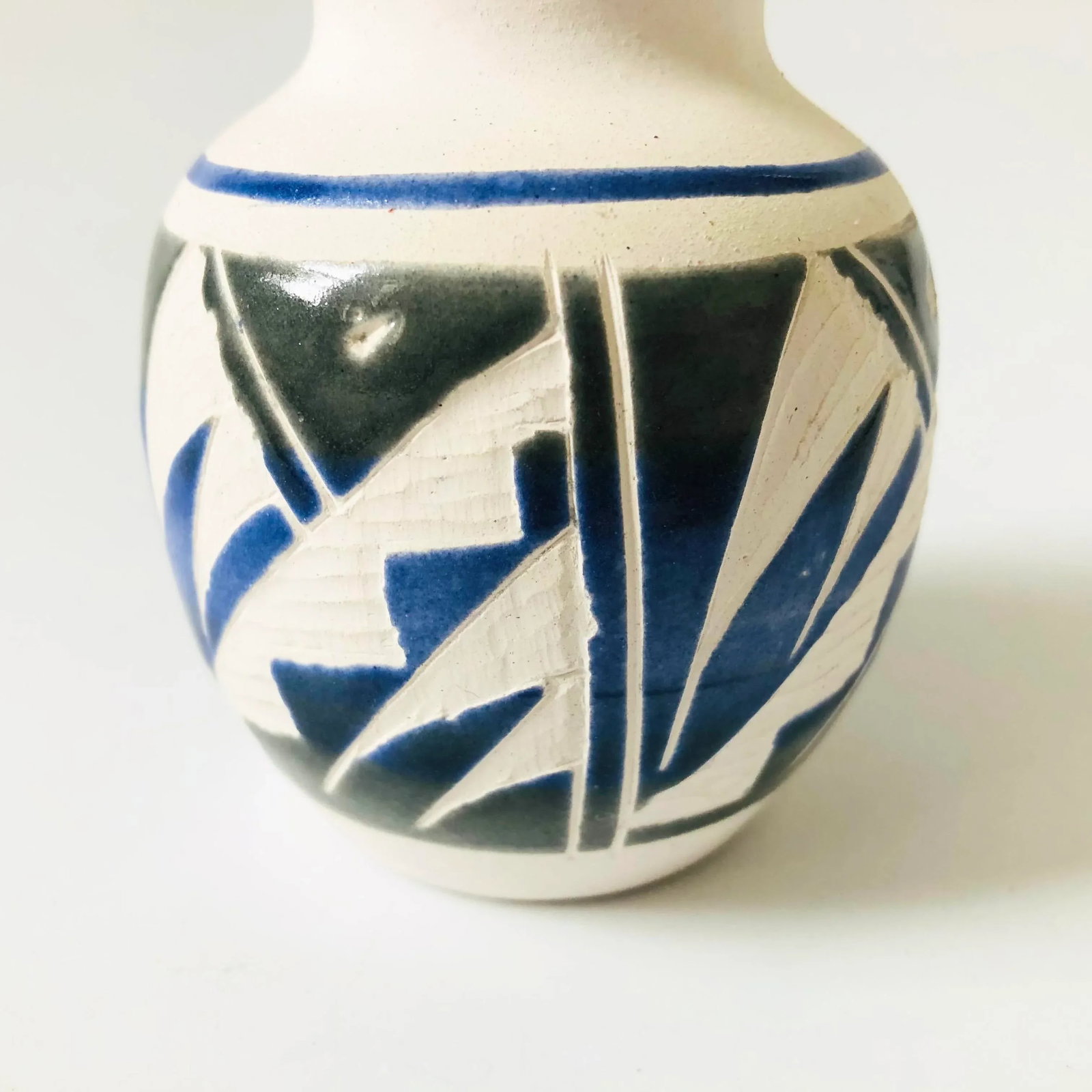 Carved Mexican Pottery Vase - 3