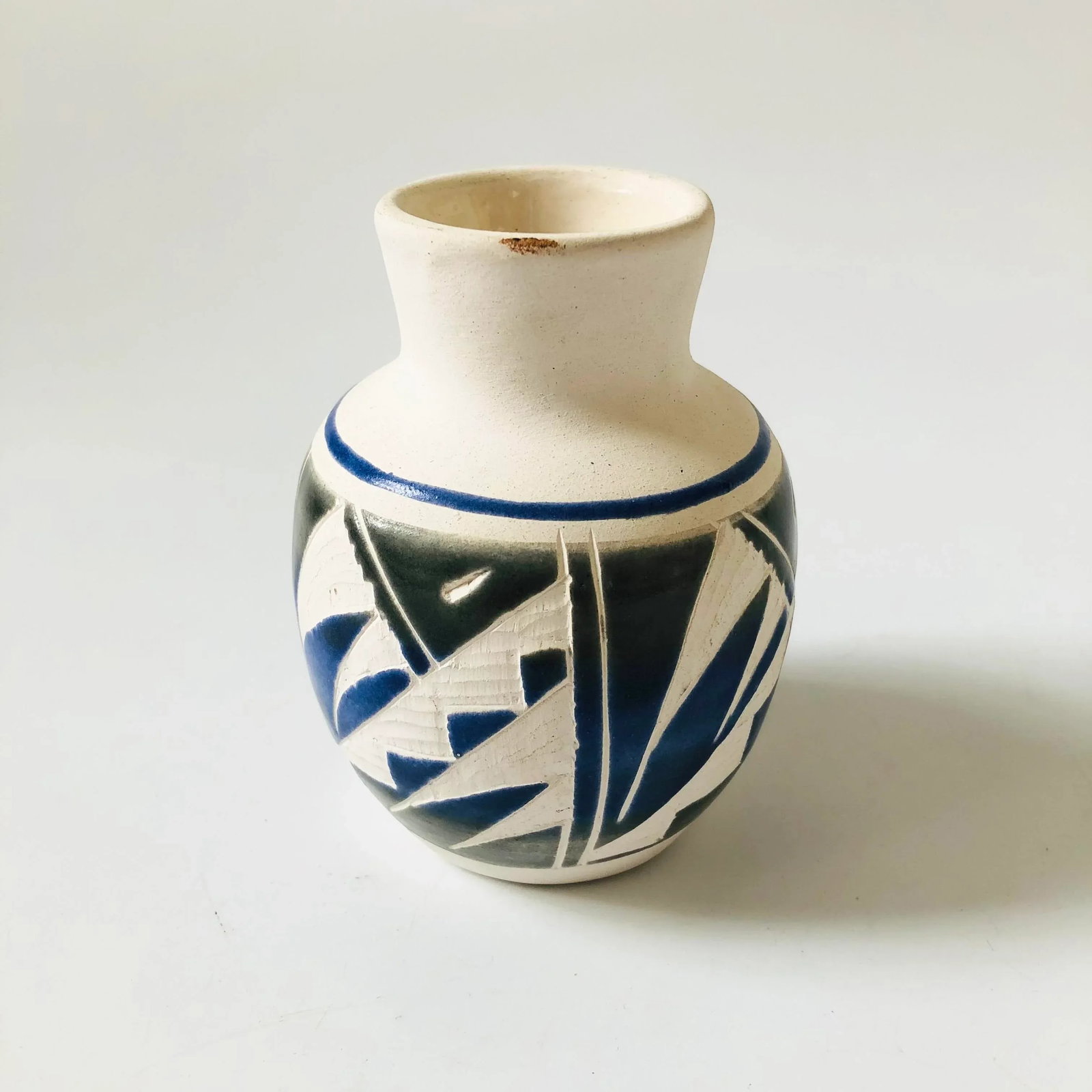 Carved Mexican Pottery Vase - 5
