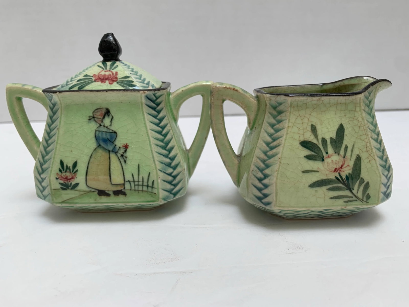 Vintage Petite Hand Painted Cream and Sugar Serve Ware - 11