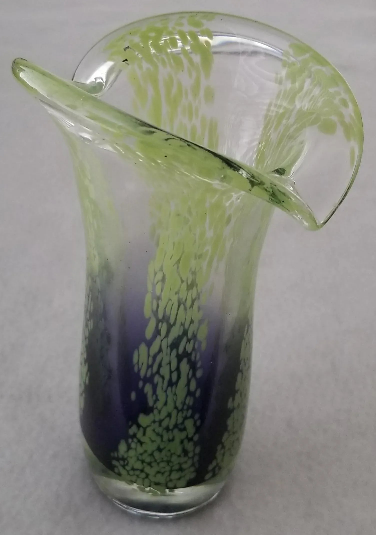 Vintage Green and Purple Art Glass Vase Teleflora - 8