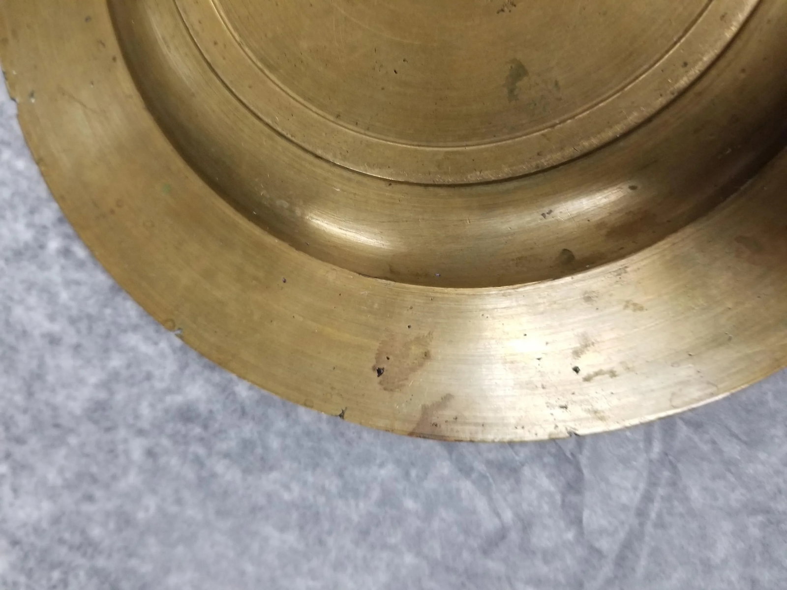 Mid 20th Century Brass Plate With Cherub Motif - 5