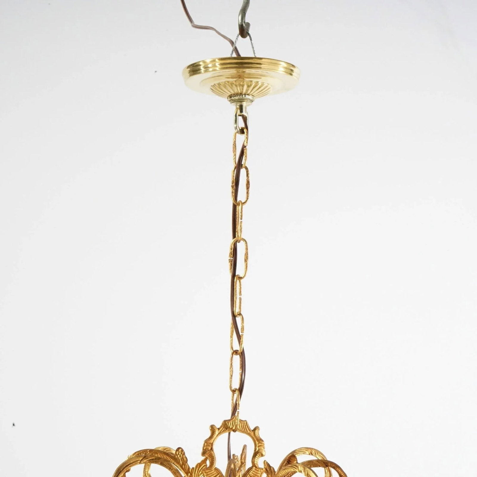 French Style Gilt & Crystal Twelve-Light Tiered Chandelier, 1930 - 4