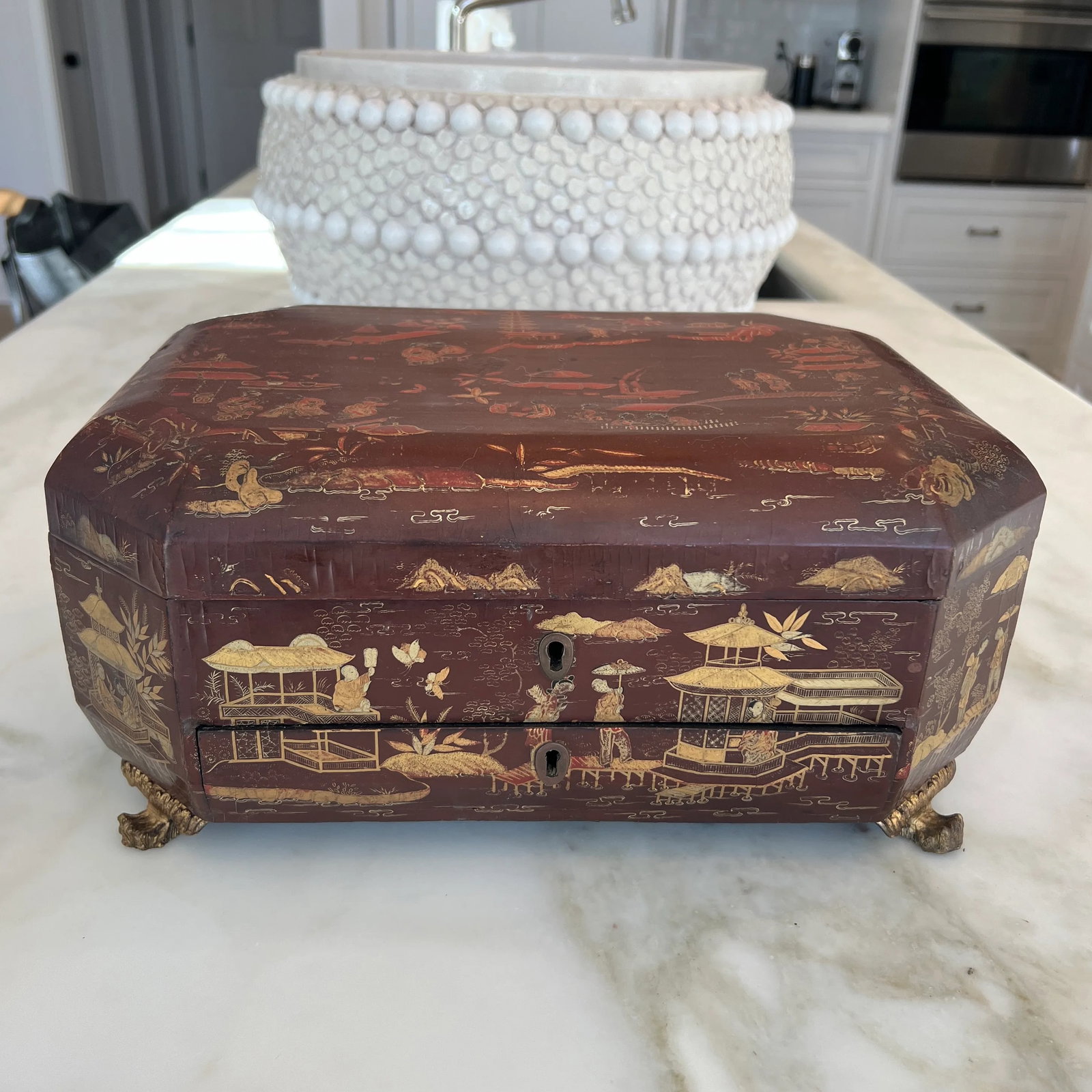 Antique 19th Century Finely Painted Oxblood Chinese Export Lacquered Sewing Box - 2