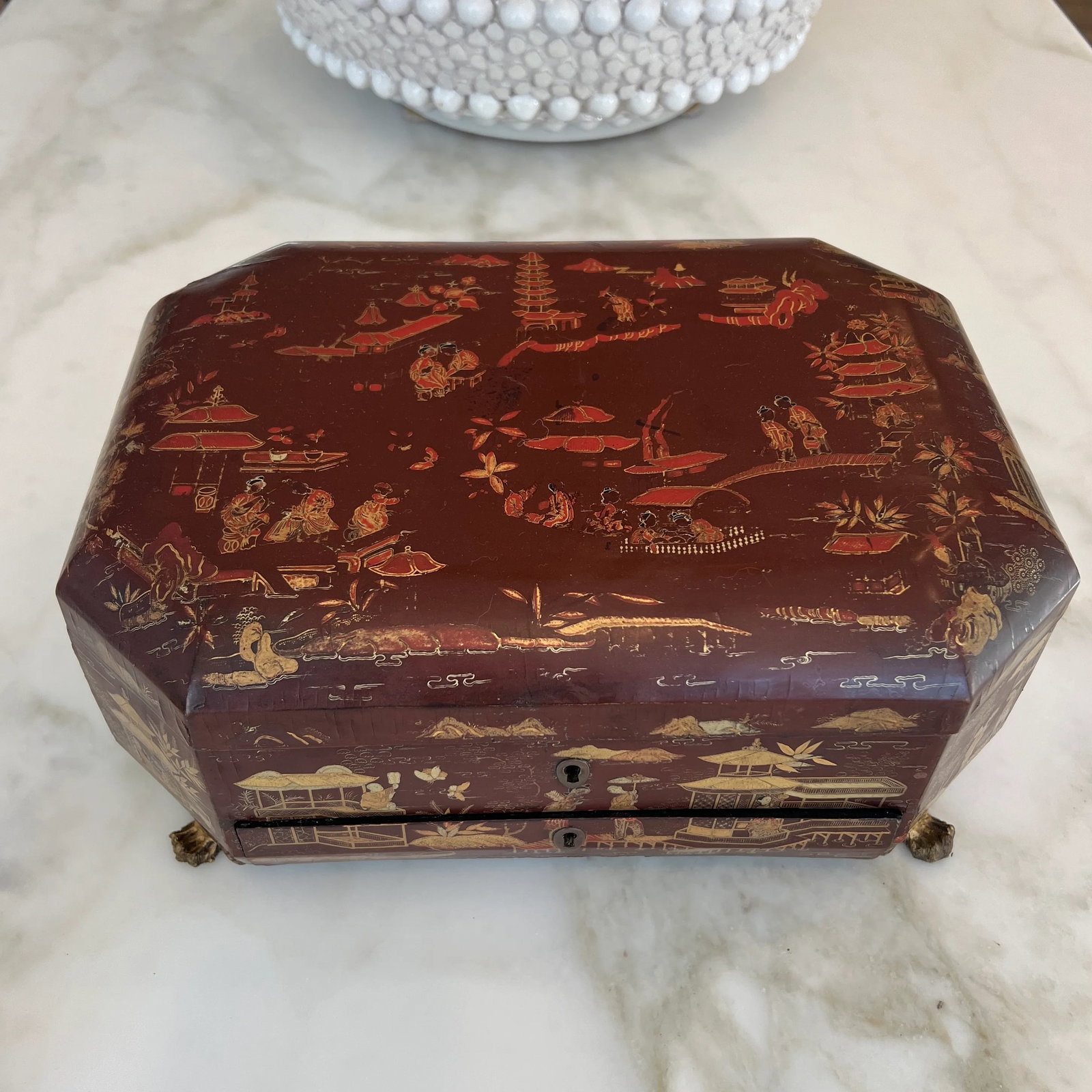 Antique 19th Century Finely Painted Oxblood Chinese Export Lacquered Sewing Box - 3
