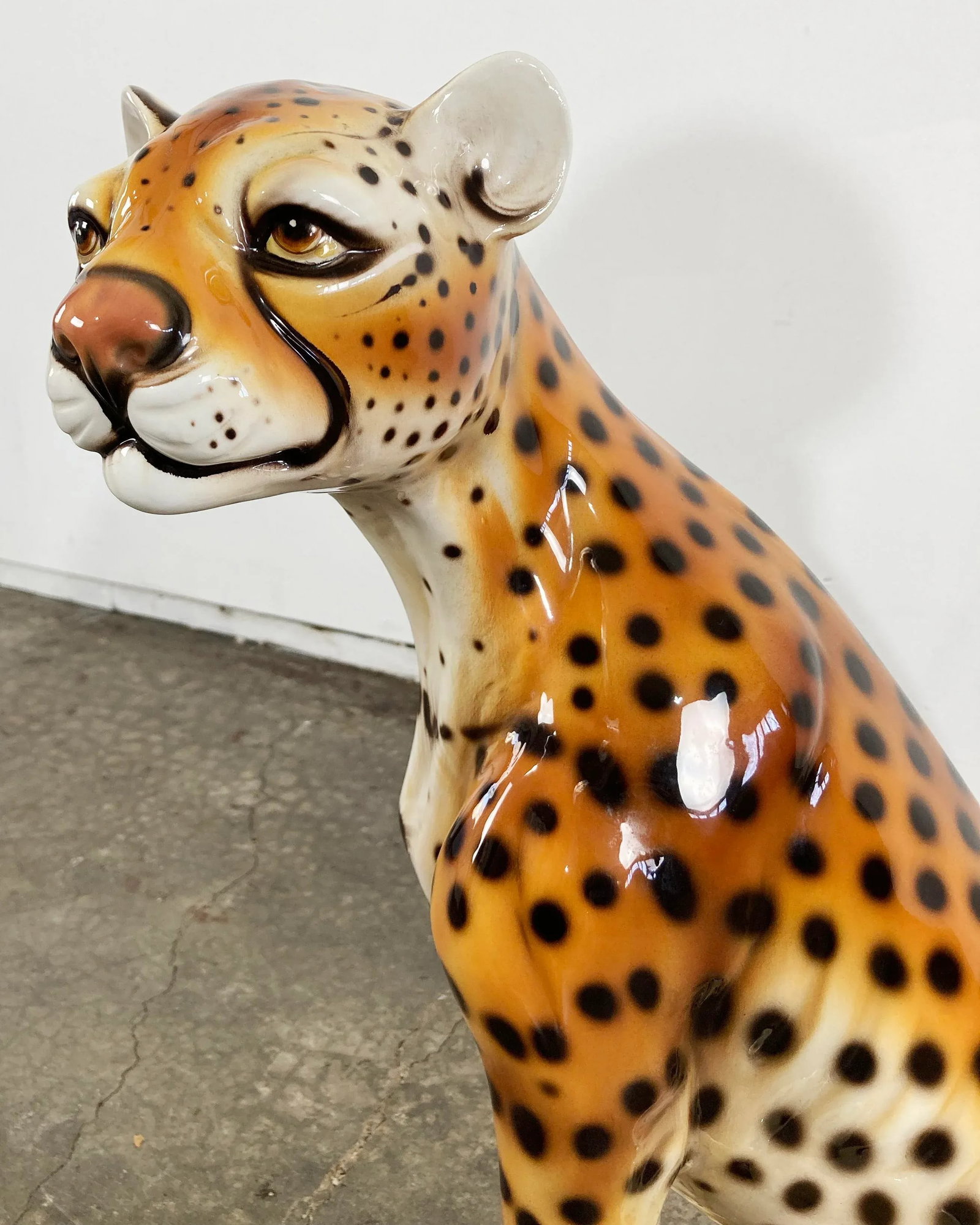 Vintage Italian Capodimonte Ceramic Cheetah Sculpture - 8