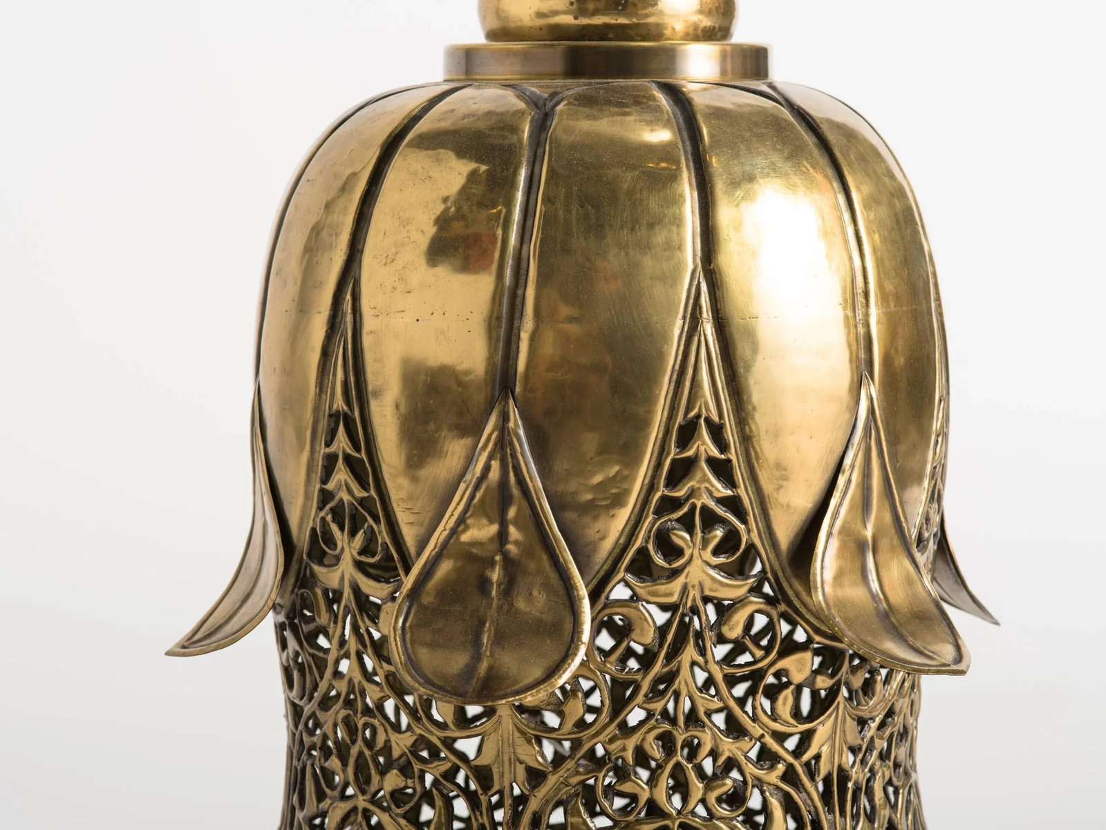 Large Brass Middle Eastern Table Lamp - 7