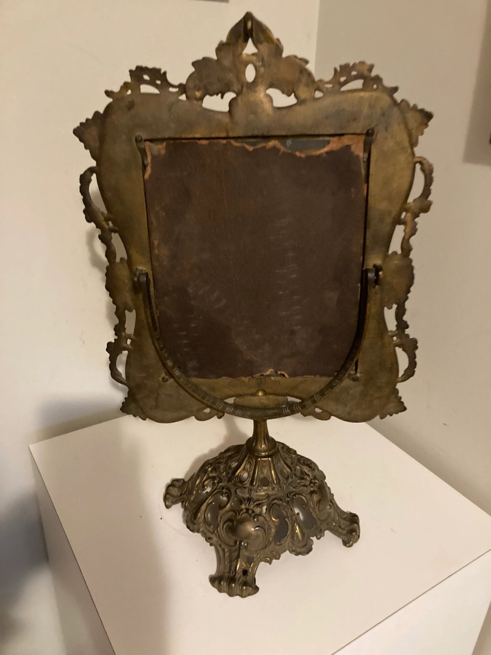 19th Century Ornate Brass Tabletop Mirror on Stand by National Brass and Iron Works - 7