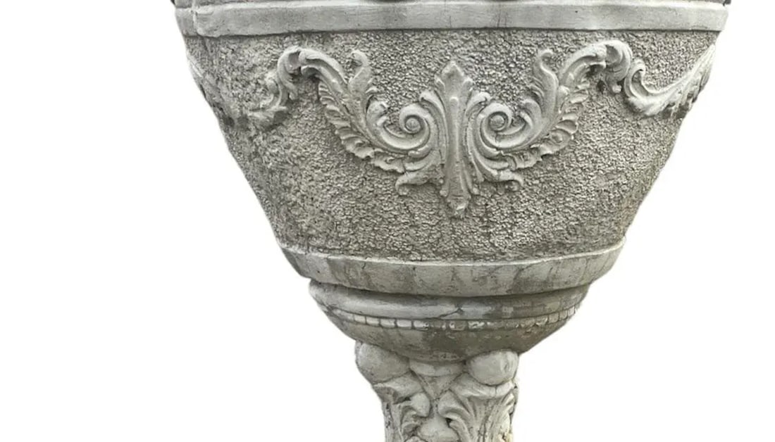 Mid 20th Century Concrete Planter - 3