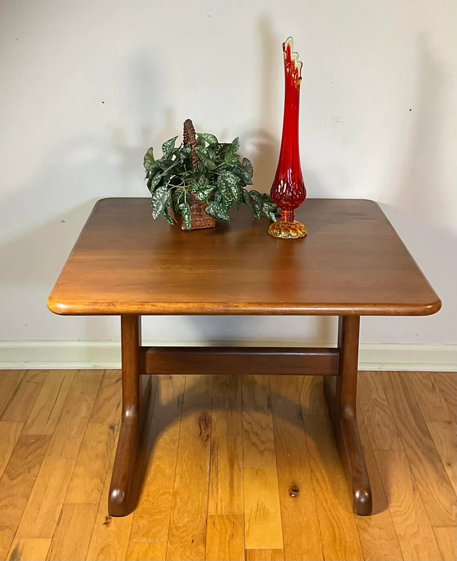 Vintage Mid Century Modern Kanawha Glass Orange Moon and Stars Glass Swung Vase 18" Tall Footed Base - 10