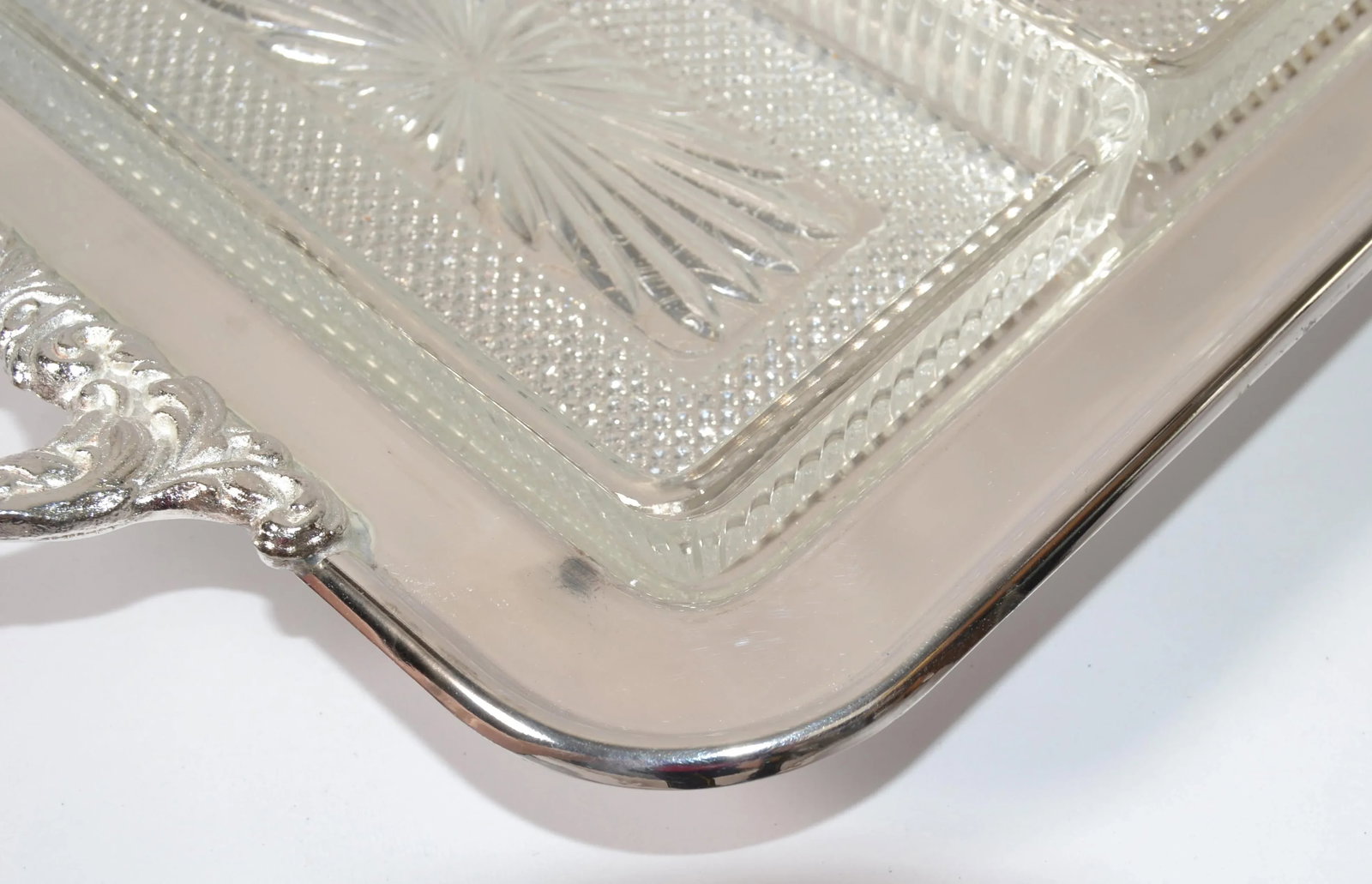 1970s Trademark Leonard Italy Silver Plate Victorian Footed Serving Tray 3 Forks Glass Inserts - 8