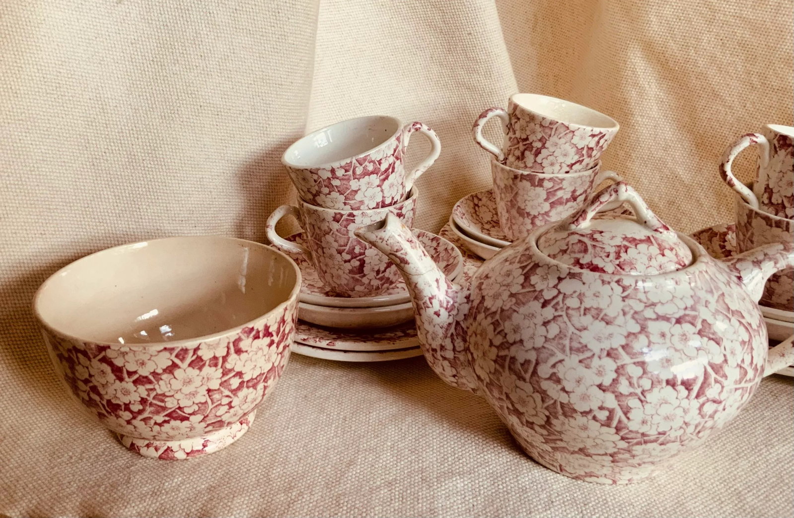 Antique Staffordshire Child's Tea Set, British Anchor Pottery, Apple Blossom Pattern, Circa 1850 - 10