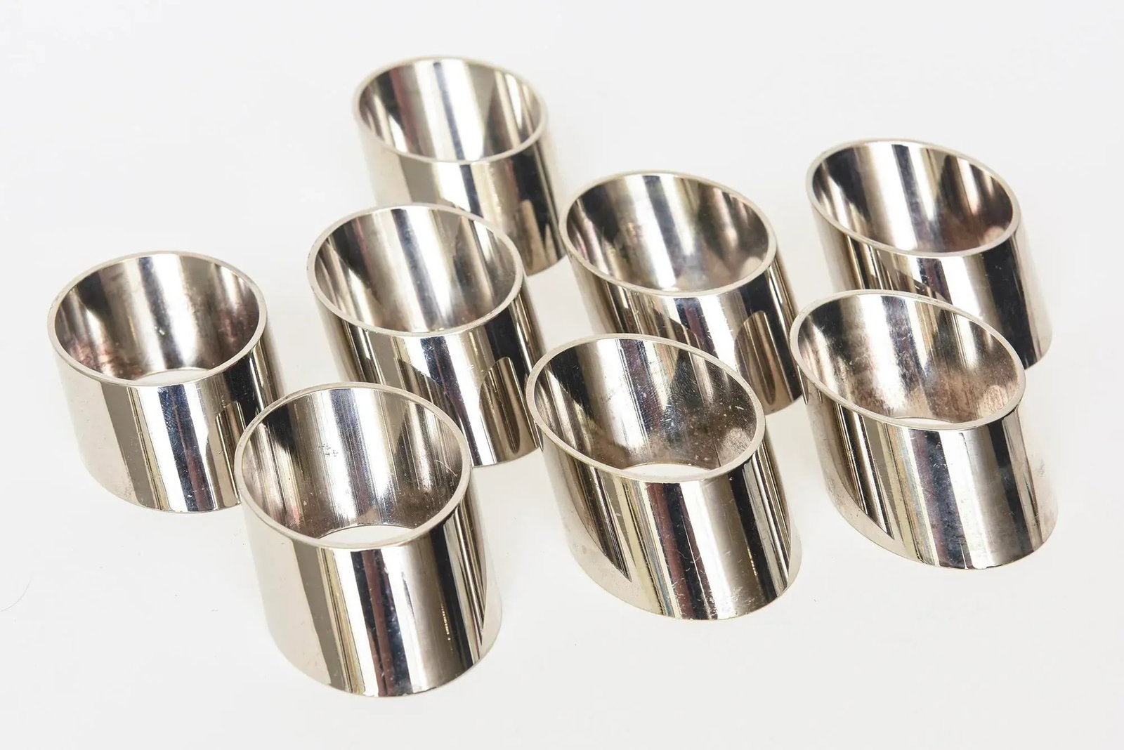 Vintage Sculptural Angled Silver Plate Napkin Rings Set of Eight Italian - 2