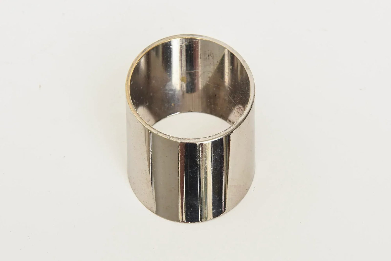 Vintage Sculptural Angled Silver Plate Napkin Rings Set of Eight Italian - 7