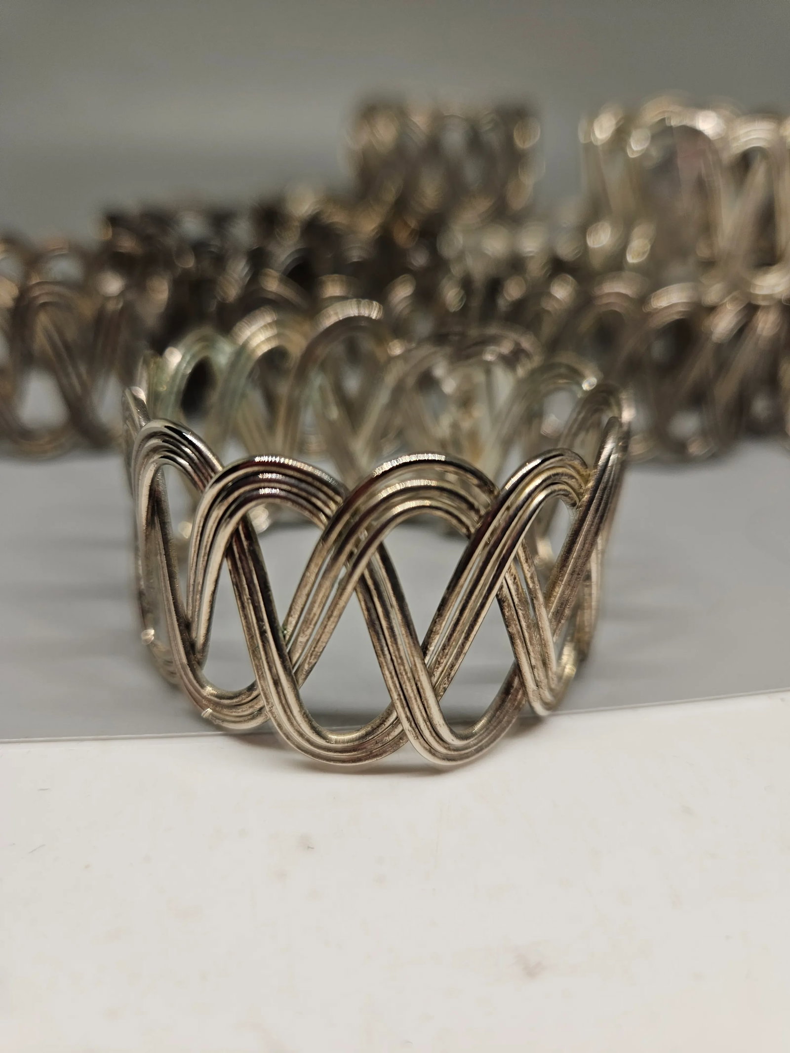 Vintage Hammered Silver Metal Napkin Rings Geometric Design, Set of 12 - 2