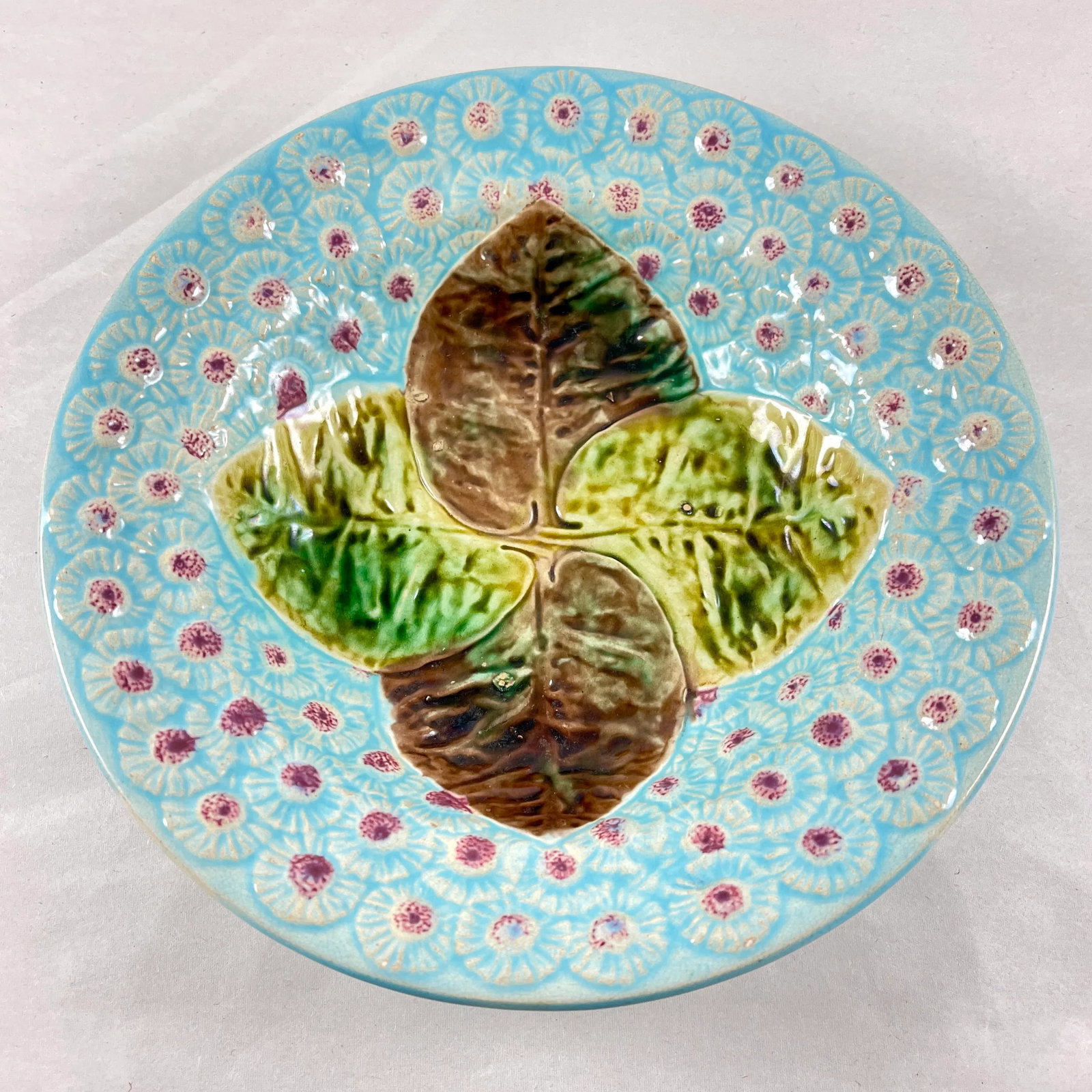 Joseph Holdcroft English Majolica Leaf & Dandelion Majolica Bowl, Circa 1870 - 3