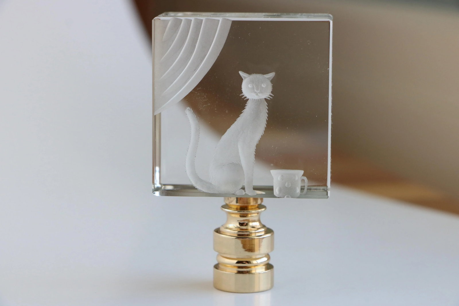 Crystal Cat Lamp Finial on Golden Brass Hardware - 5