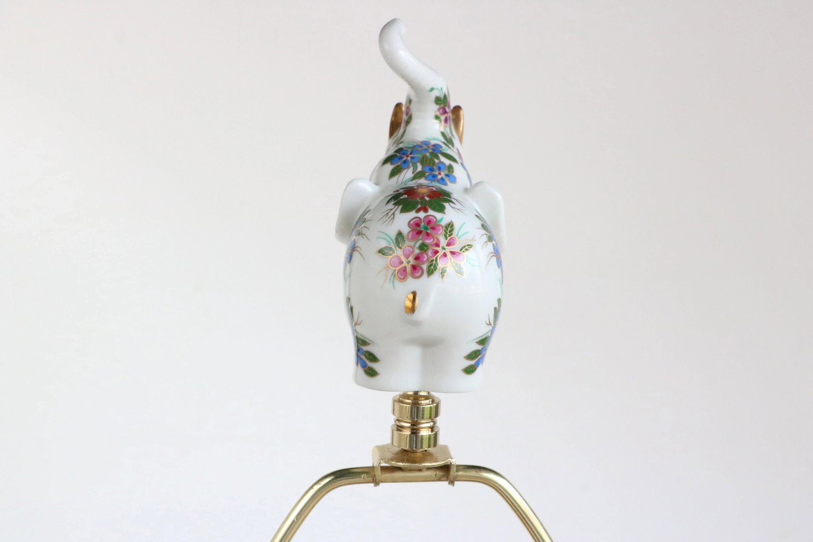 Floral Porcelain Elephant Lamp Finial - 4